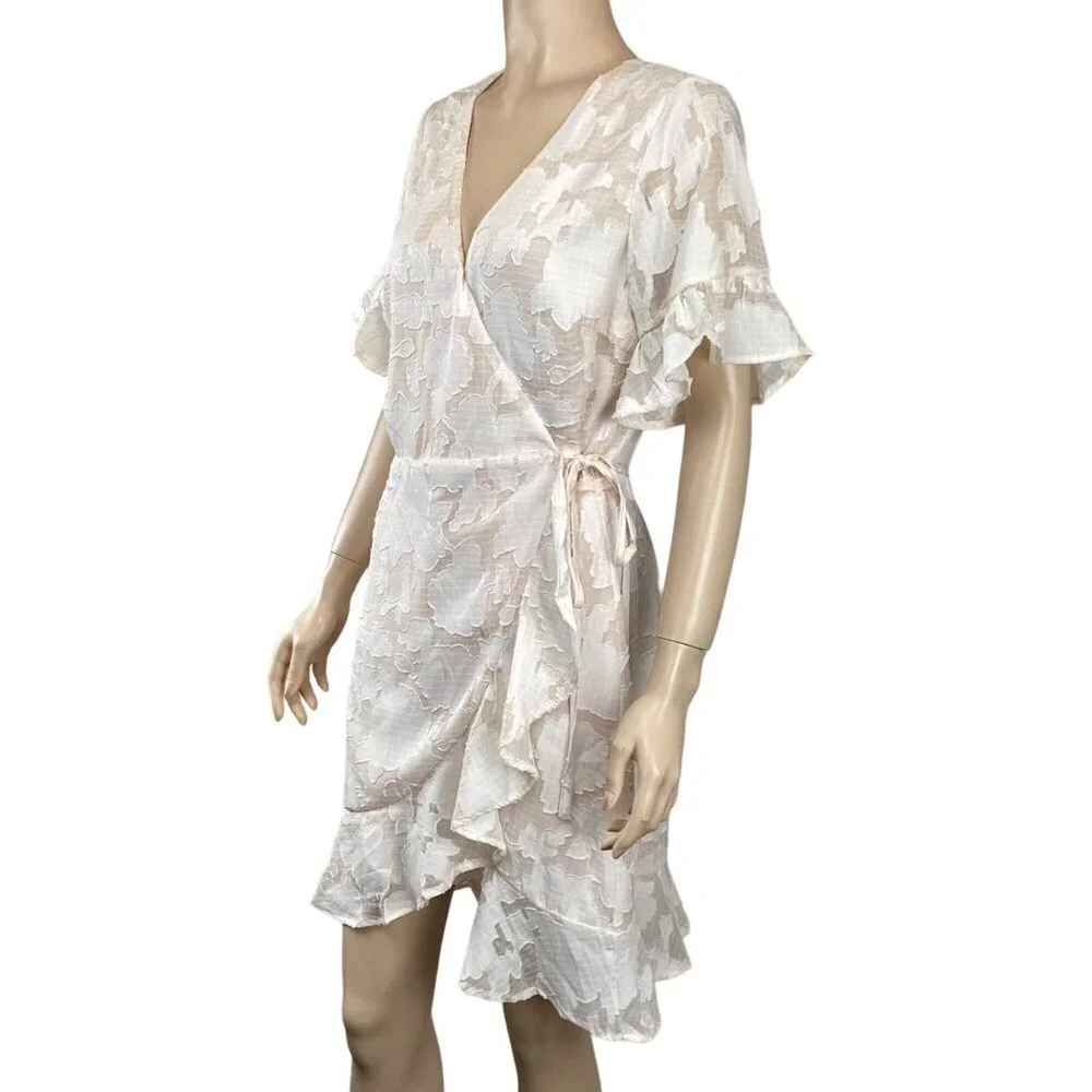 Gilli Women's Wrap Dress Medium Floral Ruffle Short Sleeve White/Beige - Picture 4 of 8